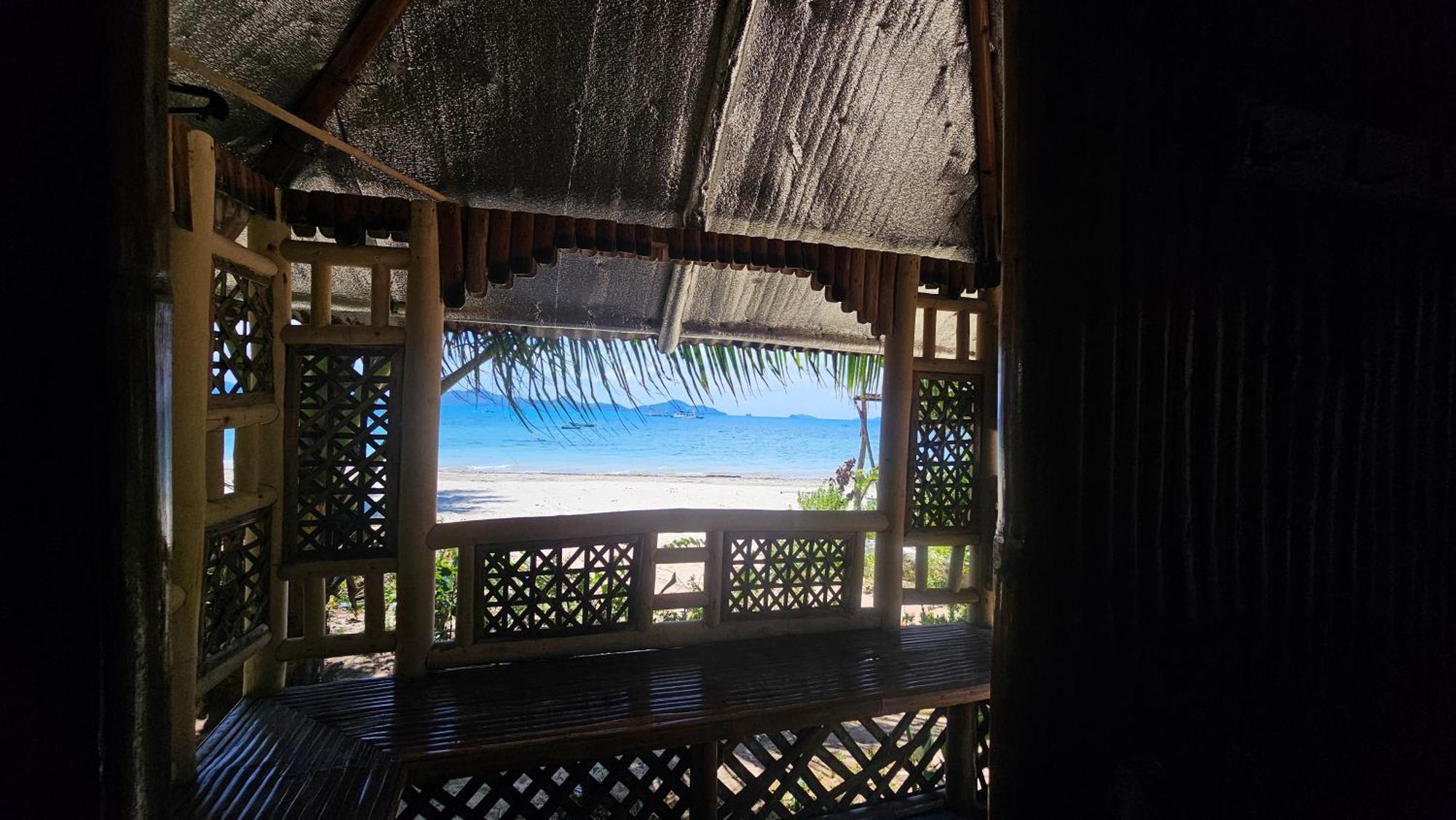 Floresitas Beach Resort El Nido Esterno foto