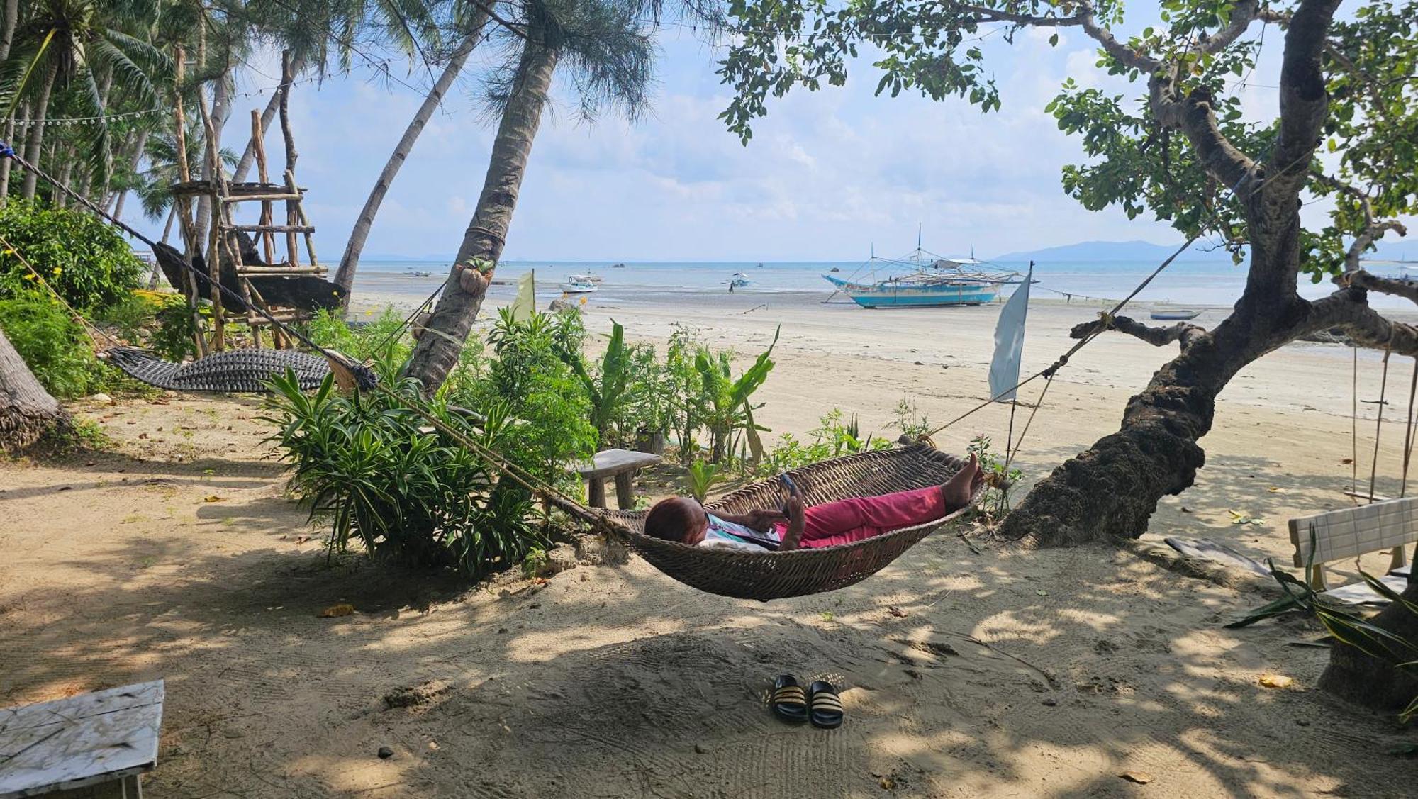 Floresitas Beach Resort El Nido Esterno foto