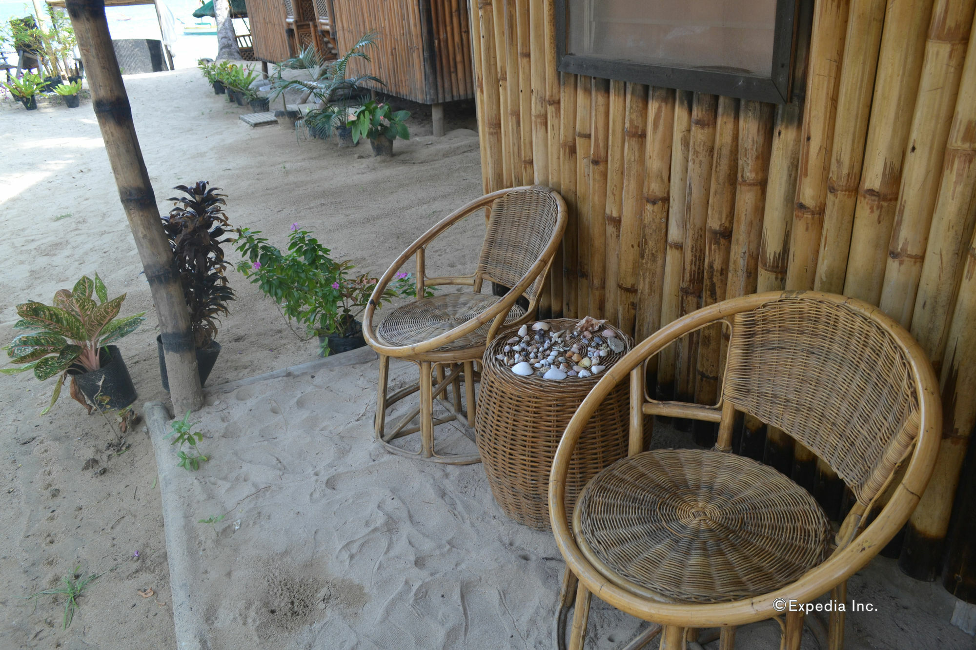 Floresitas Beach Resort El Nido Esterno foto