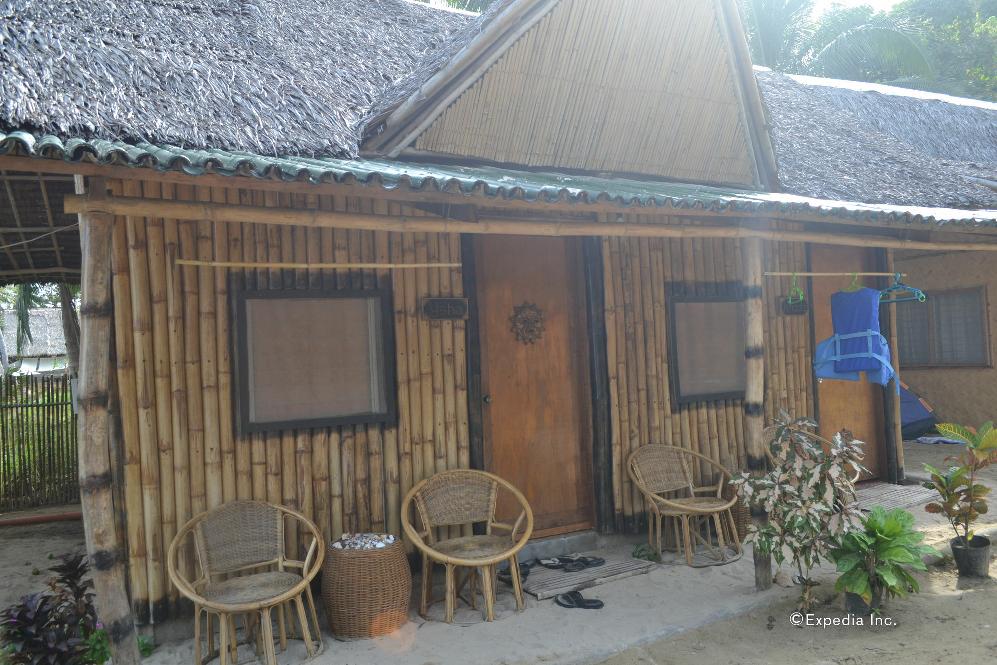 Floresitas Beach Resort El Nido Esterno foto